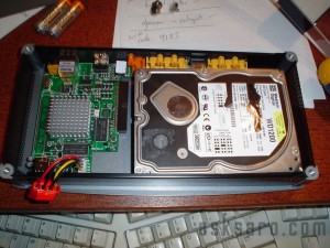 Popcorn Hour A-100 - Internal IDE Hard Drive
